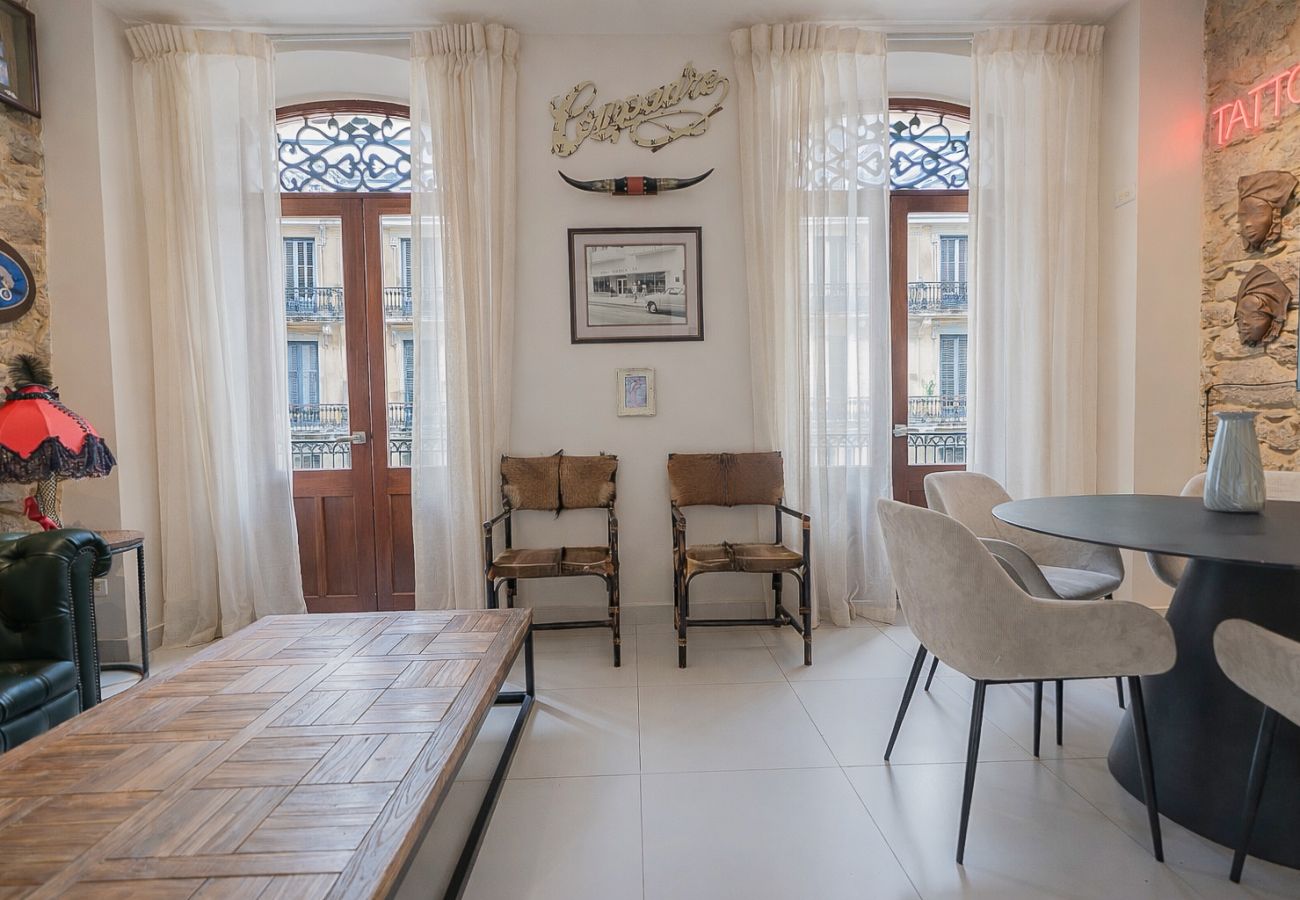 House in Ciudad de Panamá - Entire house, pool table, jacuzzi, private rooftop