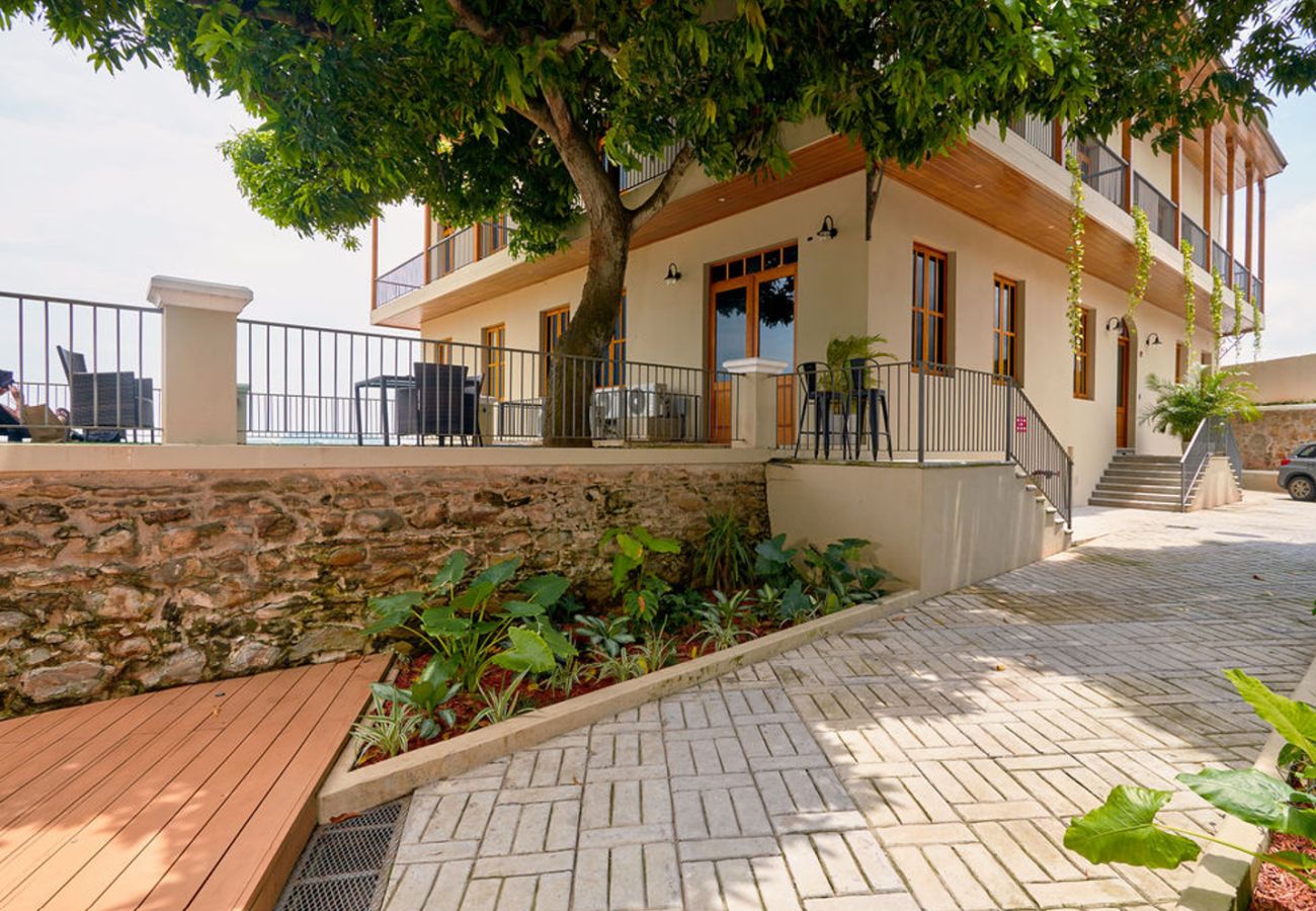 Studio in Ciudad de Panamá - Seaview Studio Beach Access F5