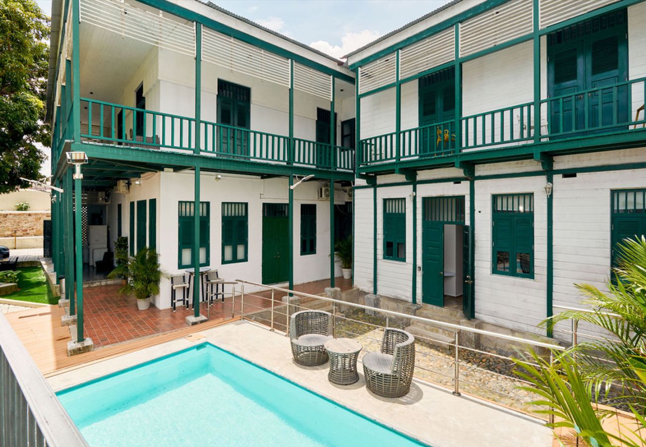 Studio in Ciudad de Panamá - Seaview Studio Beach Access F5