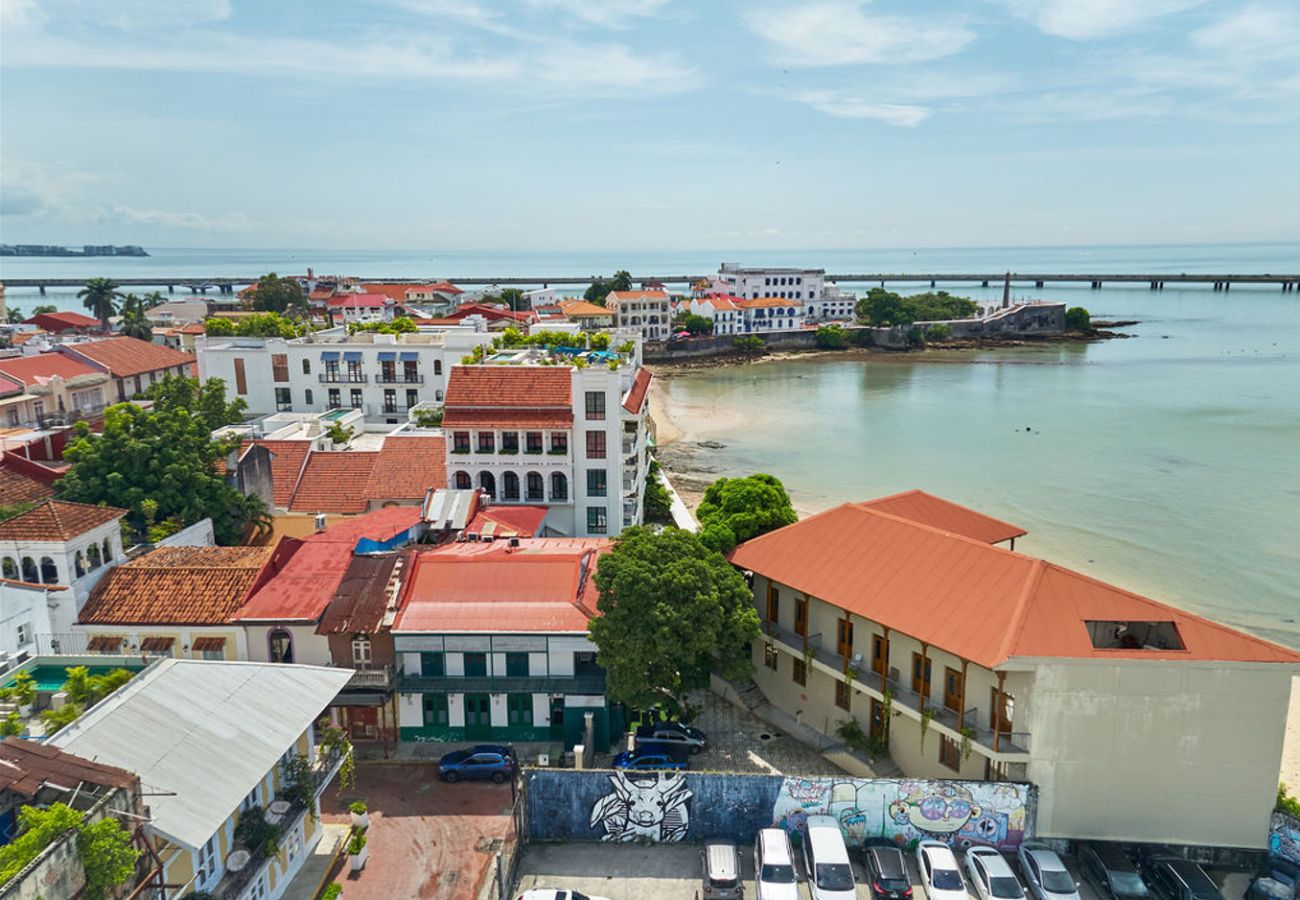 Studio in Ciudad de Panamá - Seaview Studio Beach Access F5