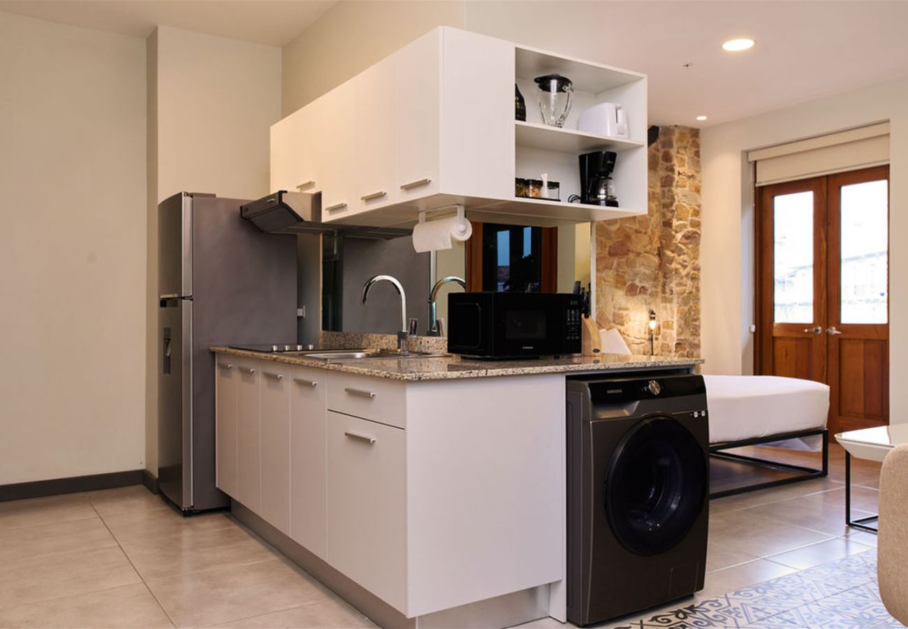Studio in Ciudad de Panamá - Seaview Studio Beach Access F5
