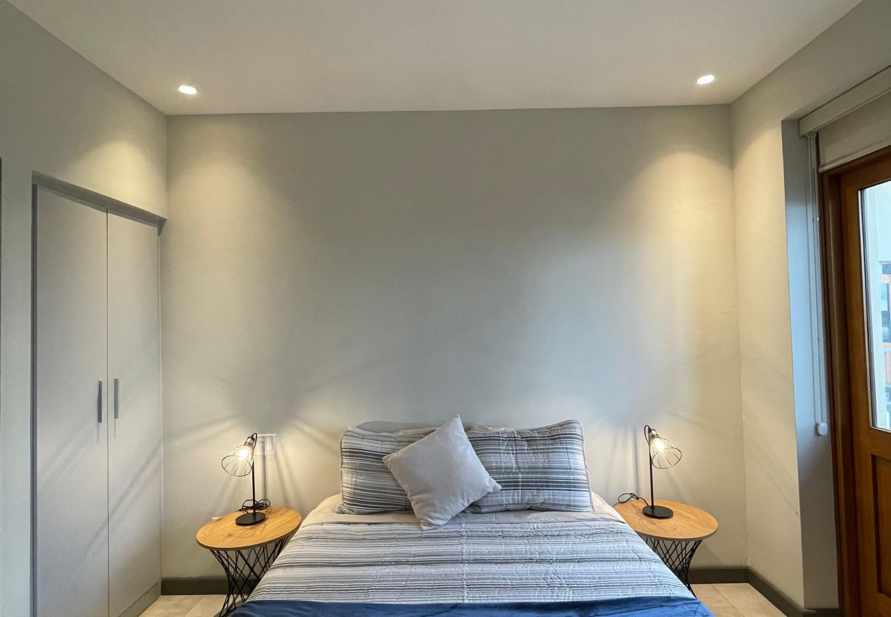Studio in Ciudad de Panamá - 1BR Seaview and Beach Access F7