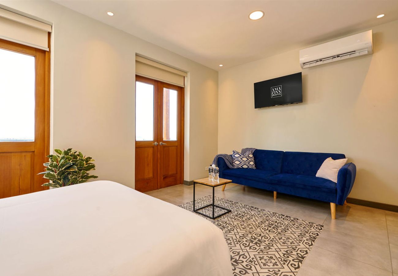 Studio in Ciudad de Panamá - 1BR Seaview and Beach Access F7