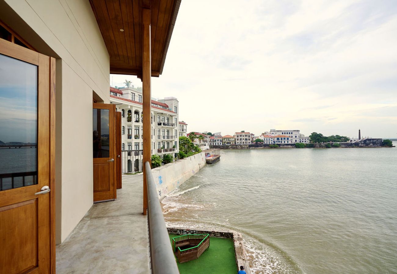 Apartment in Ciudad de Panamá - Cuadruple Apartment Seaview Beach Access F10