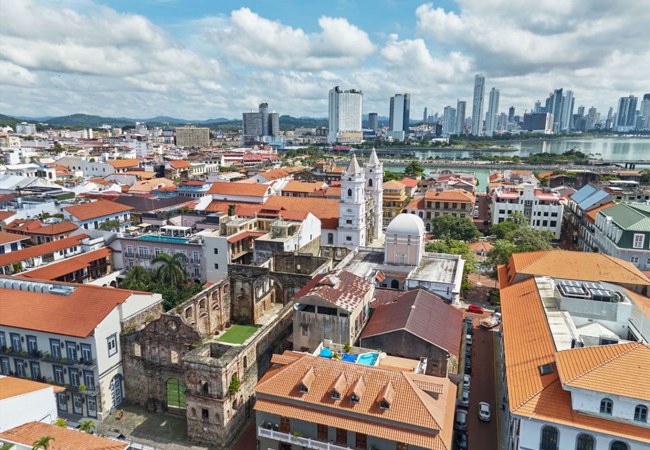 Apartment in Ciudad de Panamá - !BR Seaview and terrace M3