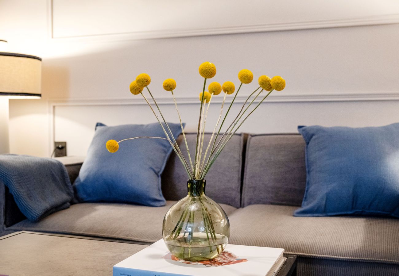Apartment in Ciudad de México - Stylish Central Apartment with 2 Bedrooms AO-26