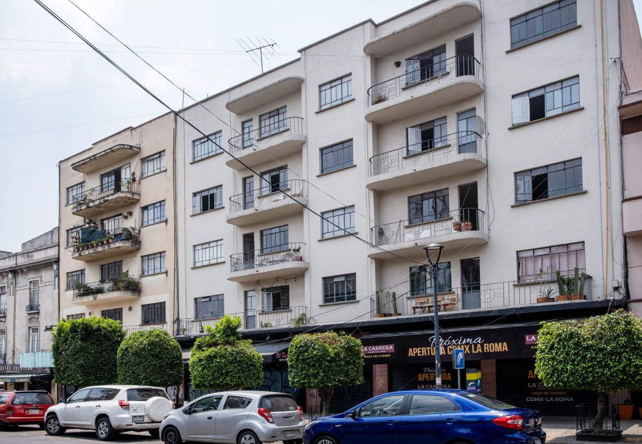 Apartment in Ciudad de México - Stylish Central Apartment with 2 Bedrooms AO-26