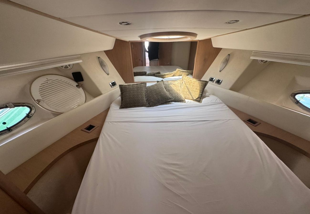 Boat in Marbella - Incredible Yacht in Puerto Banus