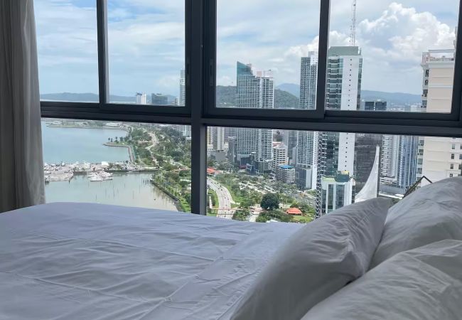 Apartment in Ciudad de Panamá - 2BR/AP PH Yoo 44i – Apartment with Ocean View