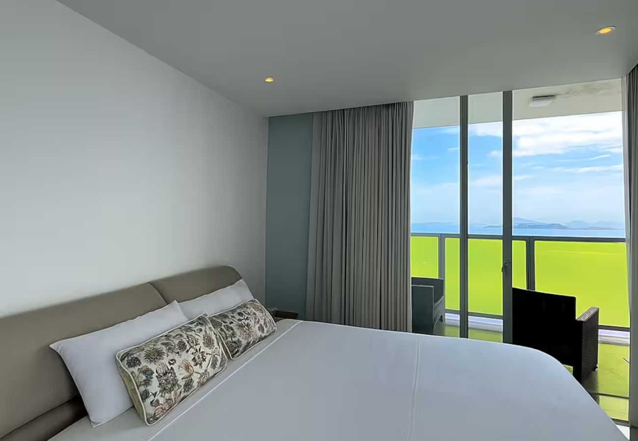 Apartment in Ciudad de Panamá - 2BR/AP PH Yoo 44i – Apartment with Ocean View