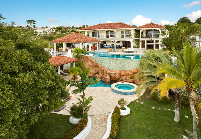 Villa in San Carlos - Villa Vita Oceanfront Mansion