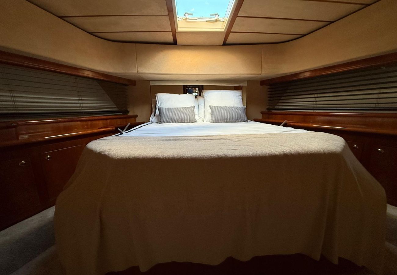 Boat in Marbella - Exclusive luxury yacht