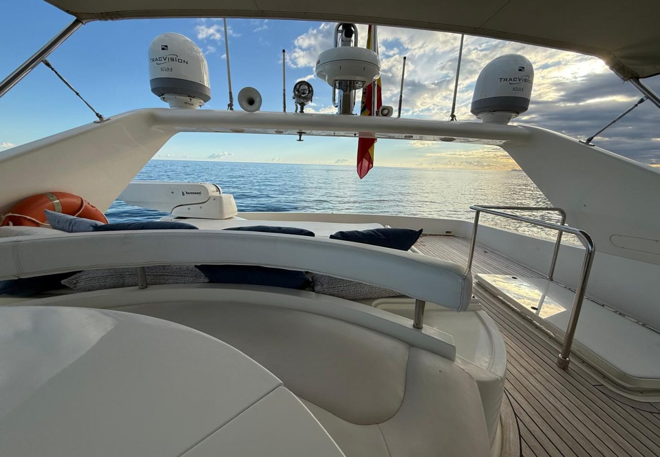 Boat in Marbella - Exclusive luxury yacht