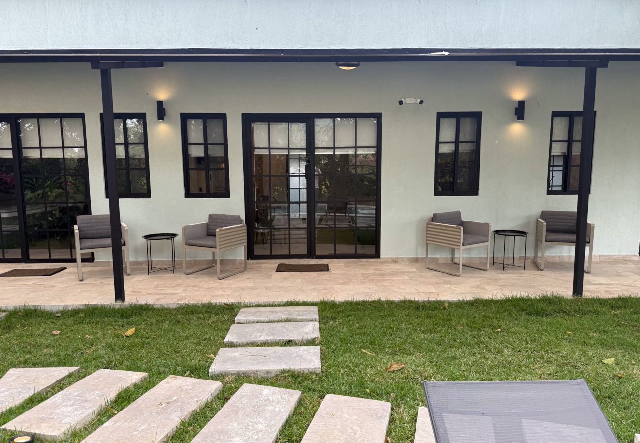 Studio in Valle de Anton - Altavida Lodge · New Studio with Balcony and Pool N3