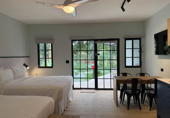 Studio in Valle de Anton - Altavida Lodge · New Studio with Pool in El Valle · N5