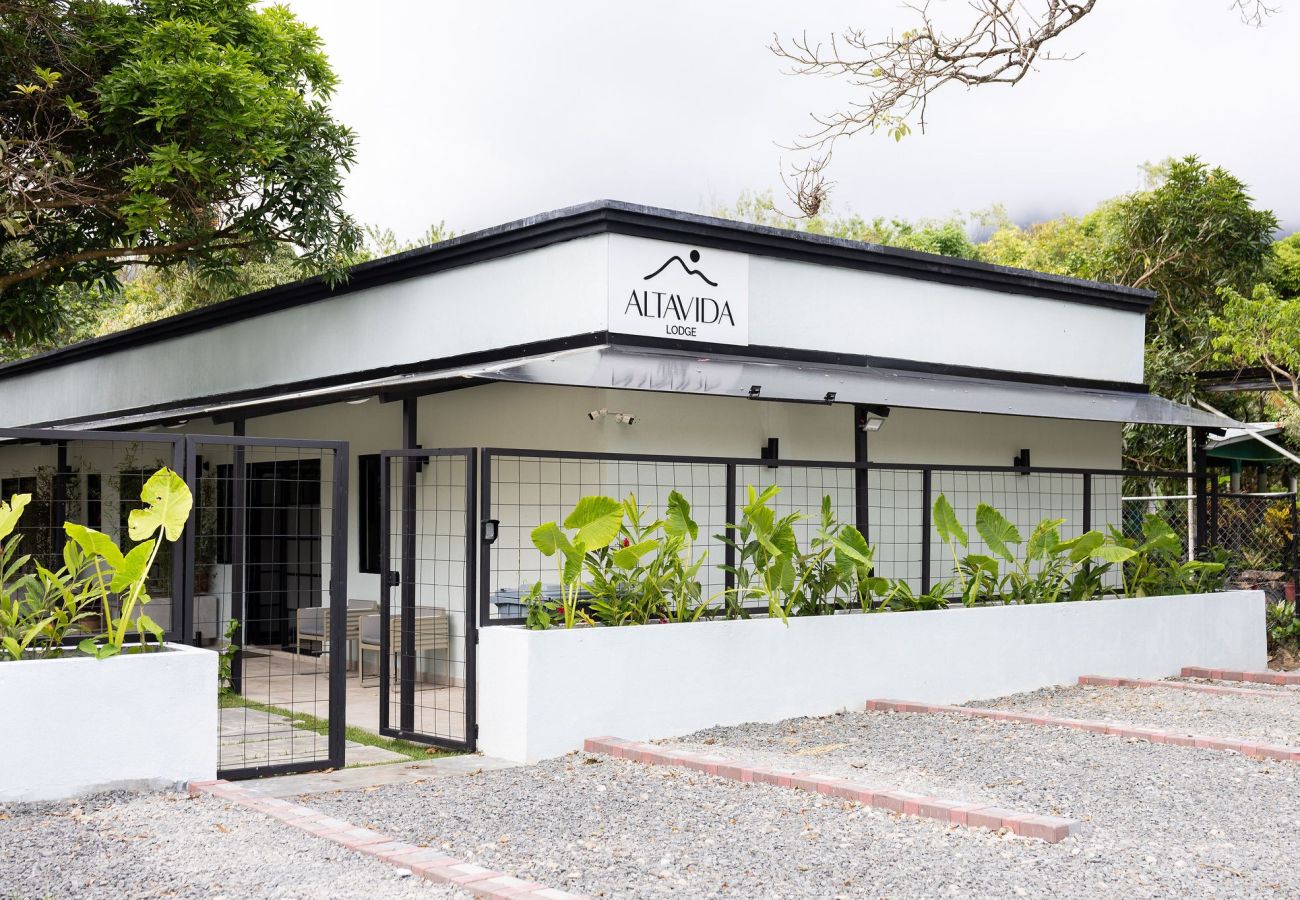 Studio in Valle de Anton - Altavida Lodge · New Studio with Pool in El Valle · N5