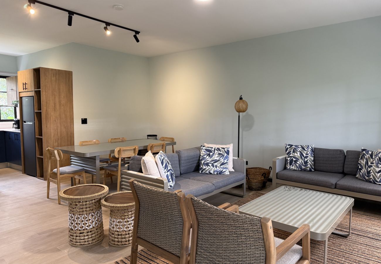 Apartment in Valle de Anton - Altavida Lodge · 2BR Apt with Garden & Pool · N7