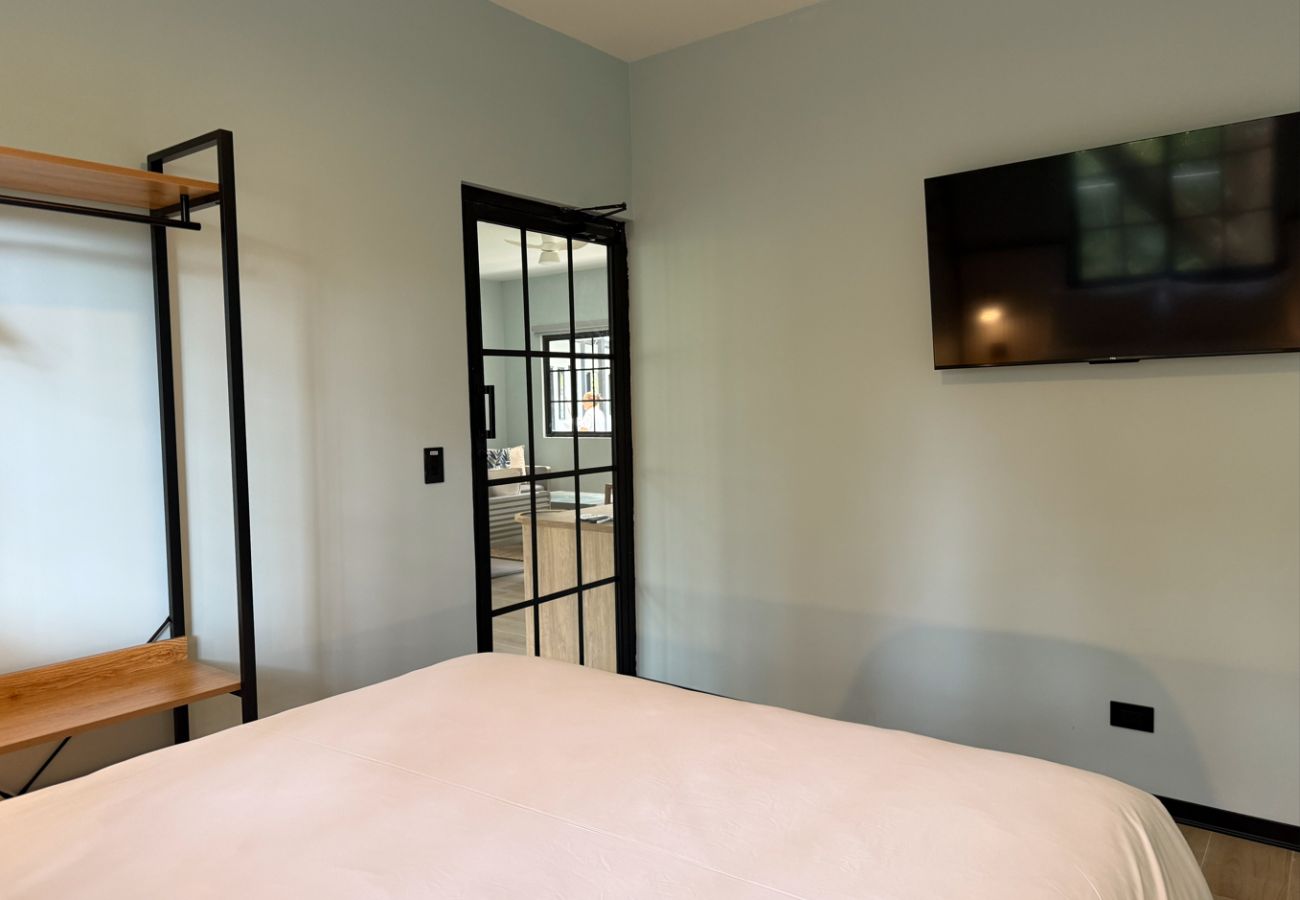 Apartment in Valle de Anton - Altavida Lodge · 2BR Apt with Garden & Pool · N7